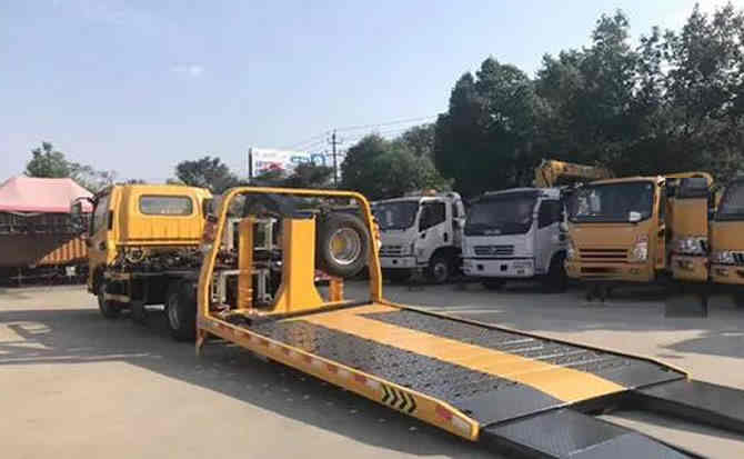 霍邱汽车中途维修案例